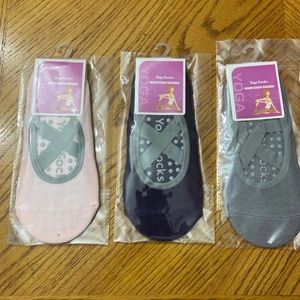 Yoga/Barre No Slip Socks